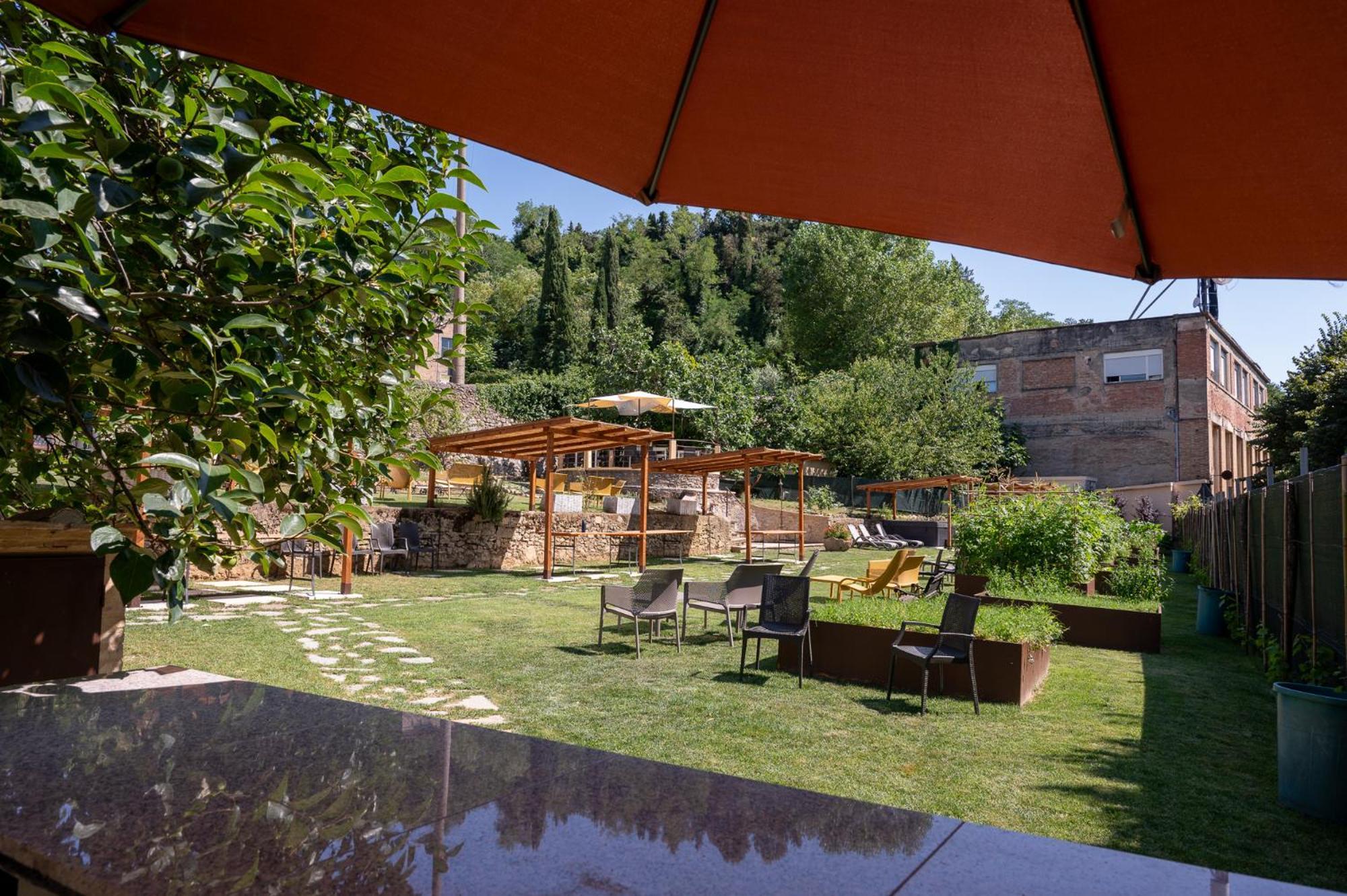 Chiostro Delle Monache Hostel ヴォルテッラ エクステリア 写真